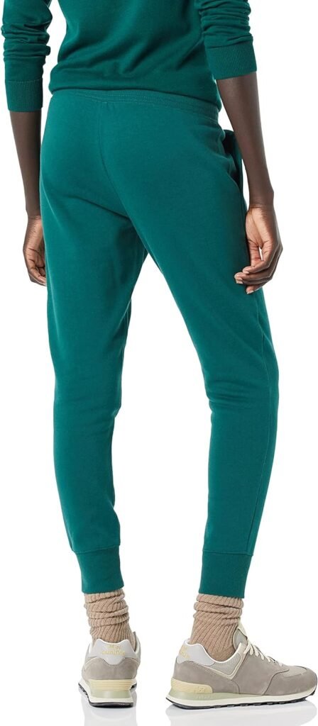 Amazon Essentials Womens Fleece Jogger Sweatpant (Available in Plus Size)